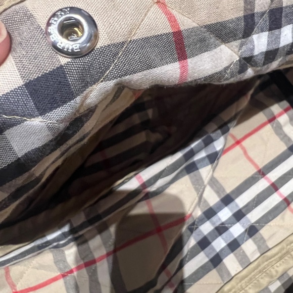 ❤️SOLD❤️🥰AUTHENTIC BURBERRY QUILTED JACKET COAT - Picture 6 of 7